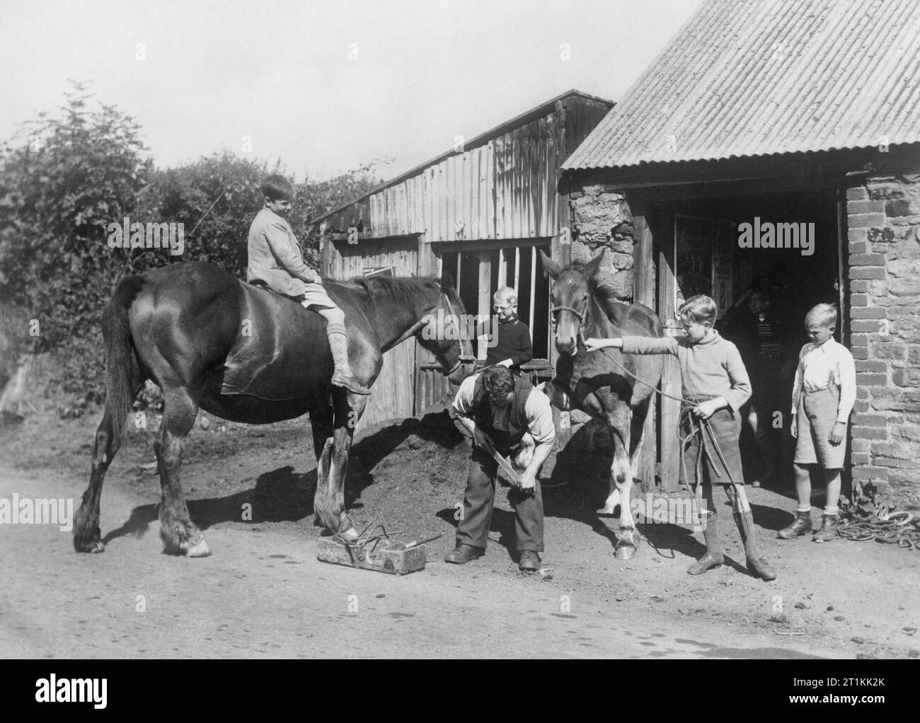 Blacksmith school Black and White Stock Photos & Images - Alamy