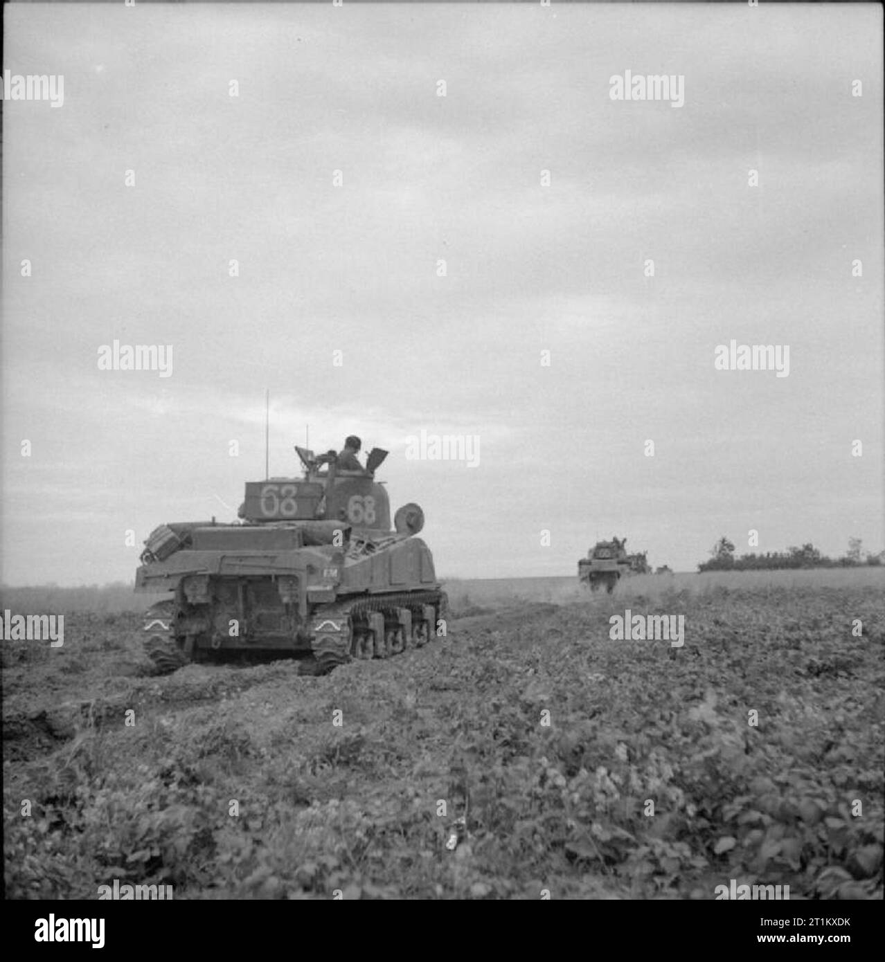 The British Army in Normandy 1944 Sherman tanks of 33rd Armoured ...