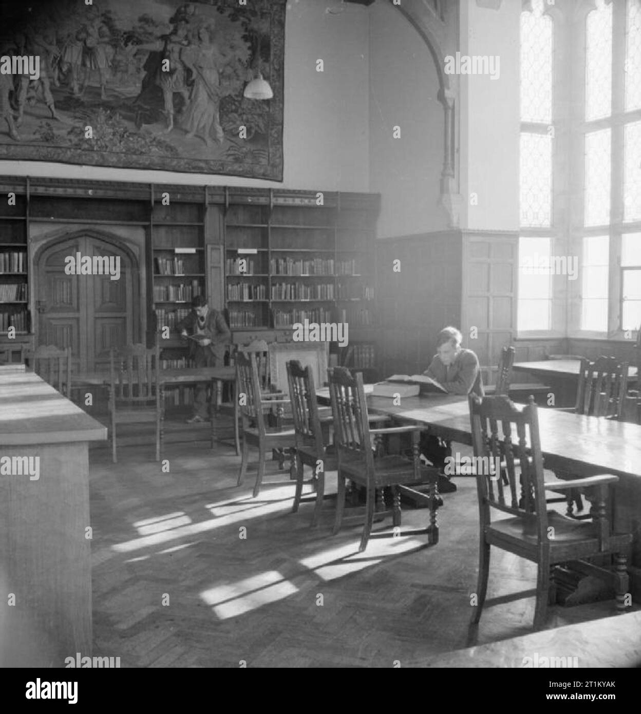 Extensive library hi-res stock photography and images - Alamy
