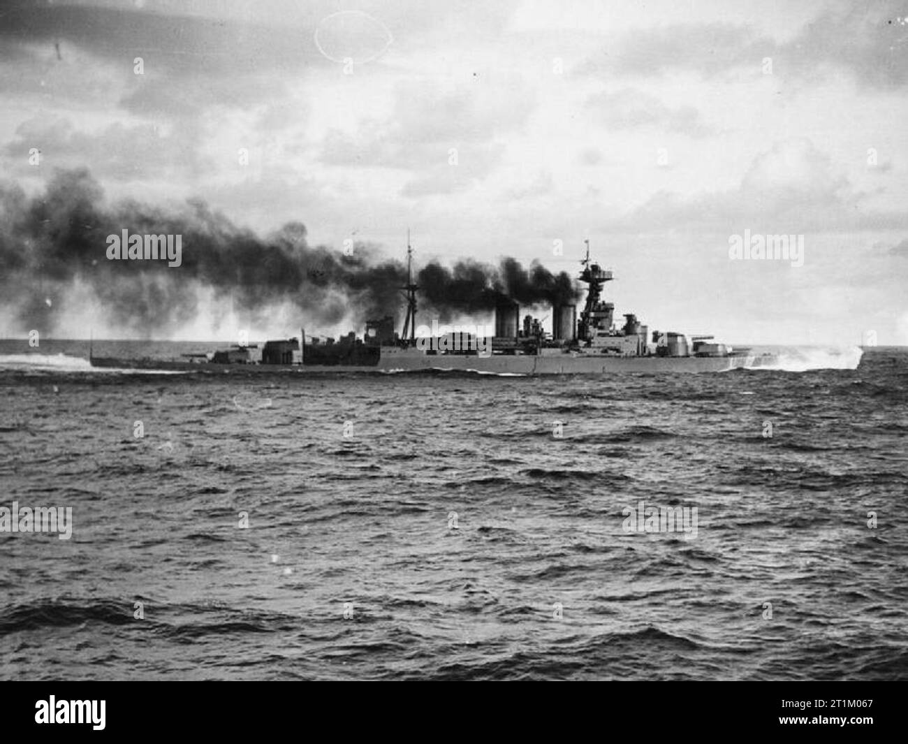 HMS Hood HMS HOOD at speed, taking water over her bows, circa 193940