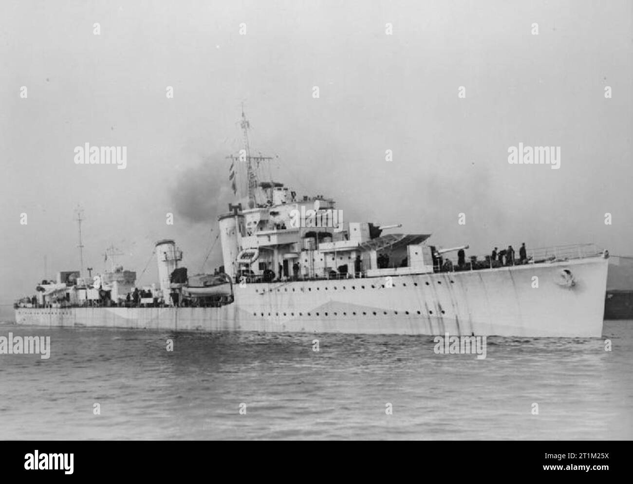 British F class destroyer HMS Forester Stock Photo - Alamy