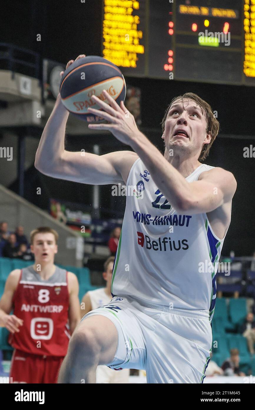 Mons, Belgium. 14th Oct, 2023. Mons' Leander Dedroog pictured in action