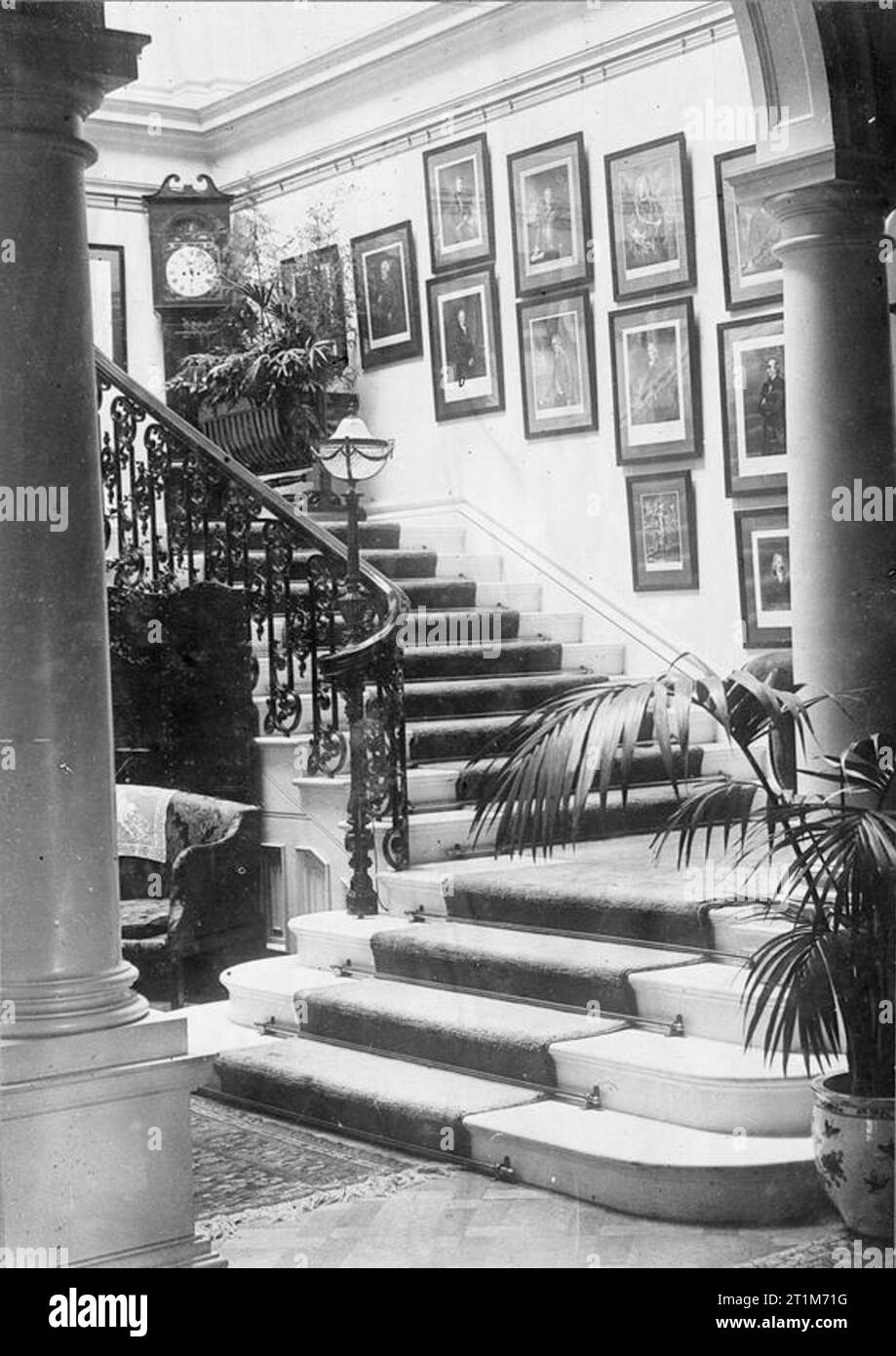 Ministry of Information First World War Official Collection Interior