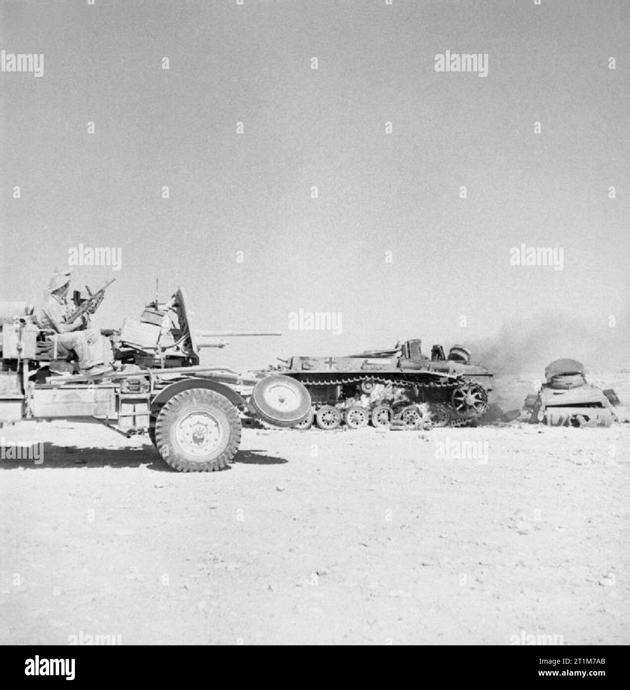 The British Army in North Africa 1942 A lorry-mounted 2-pdr anti-tank ...