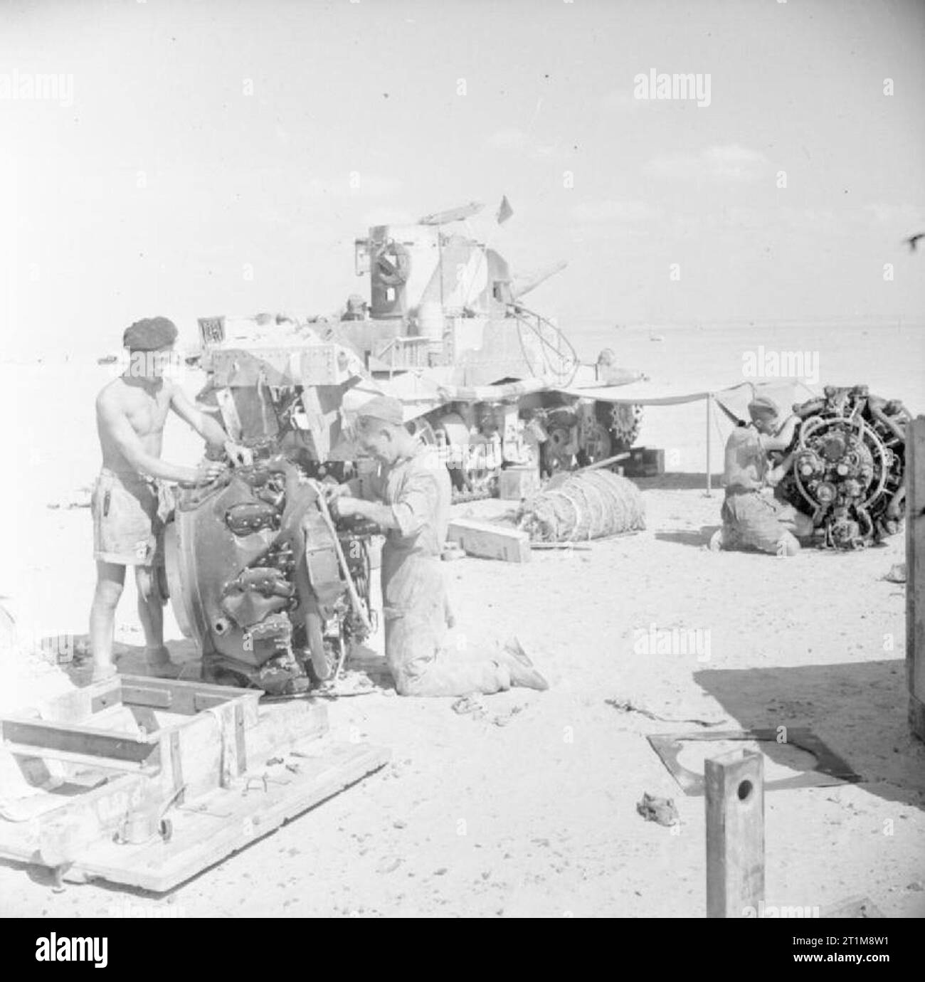 mobile-armoured-divisions-hi-res-stock-photography-and-images-alamy