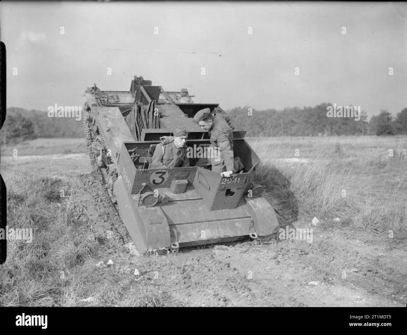 The British Army in the United Kingdom 193945 A Bren gun carrier being