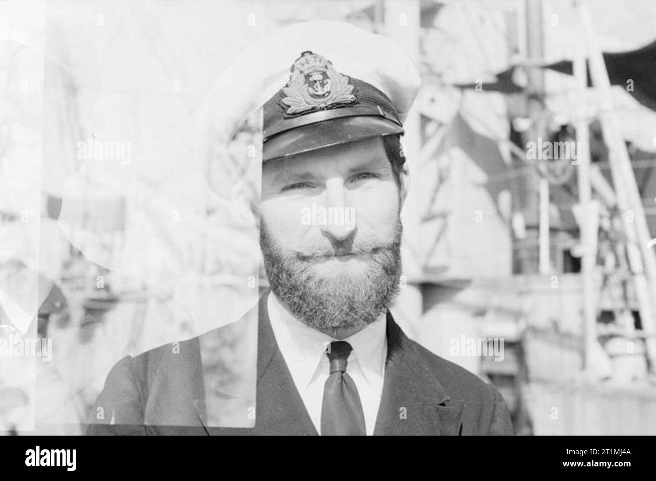 Submarines and Submarine Officers. 4 February 1943, Malta. Lieut R M P Eaton, RN, 1st Lieutenant, HMS TIGRIS. Stock Photo