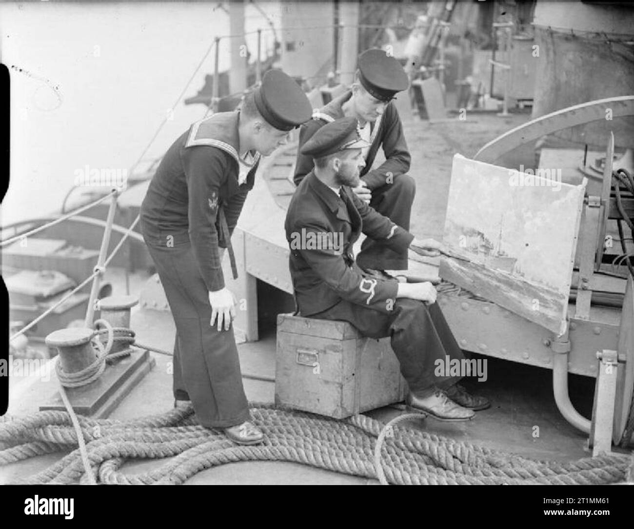 The Royal Navy during the Second World War Members of the crew of the ...