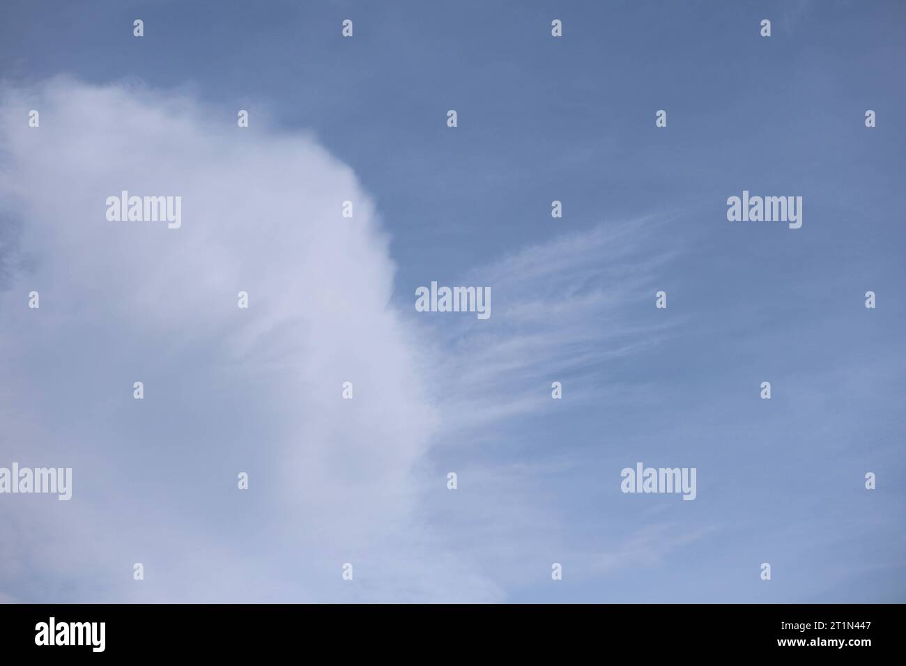 Himmel 11.10.2023, Olbersleben, Wolken am Himmel *** Sky 11 10 2023, Olbersleben, clouds in the sky Credit: Imago/Alamy Live News Stock Photo