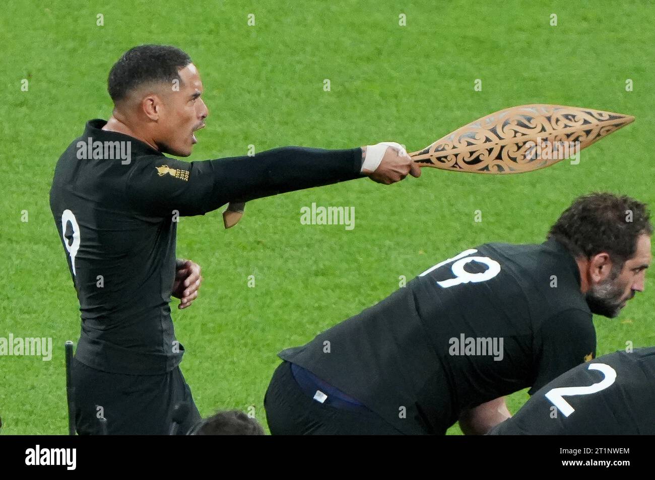 Aaron Smith leads the Haka of New Zealand, Kapa o Pango during the World Cup 2023, Quarter-final rugby union match between Ireland and New Zealand on October 14, 2023 at Stade de France in Saint-Denis near Paris, France Credit: Independent Photo Agency/Alamy Live News Stock Photo