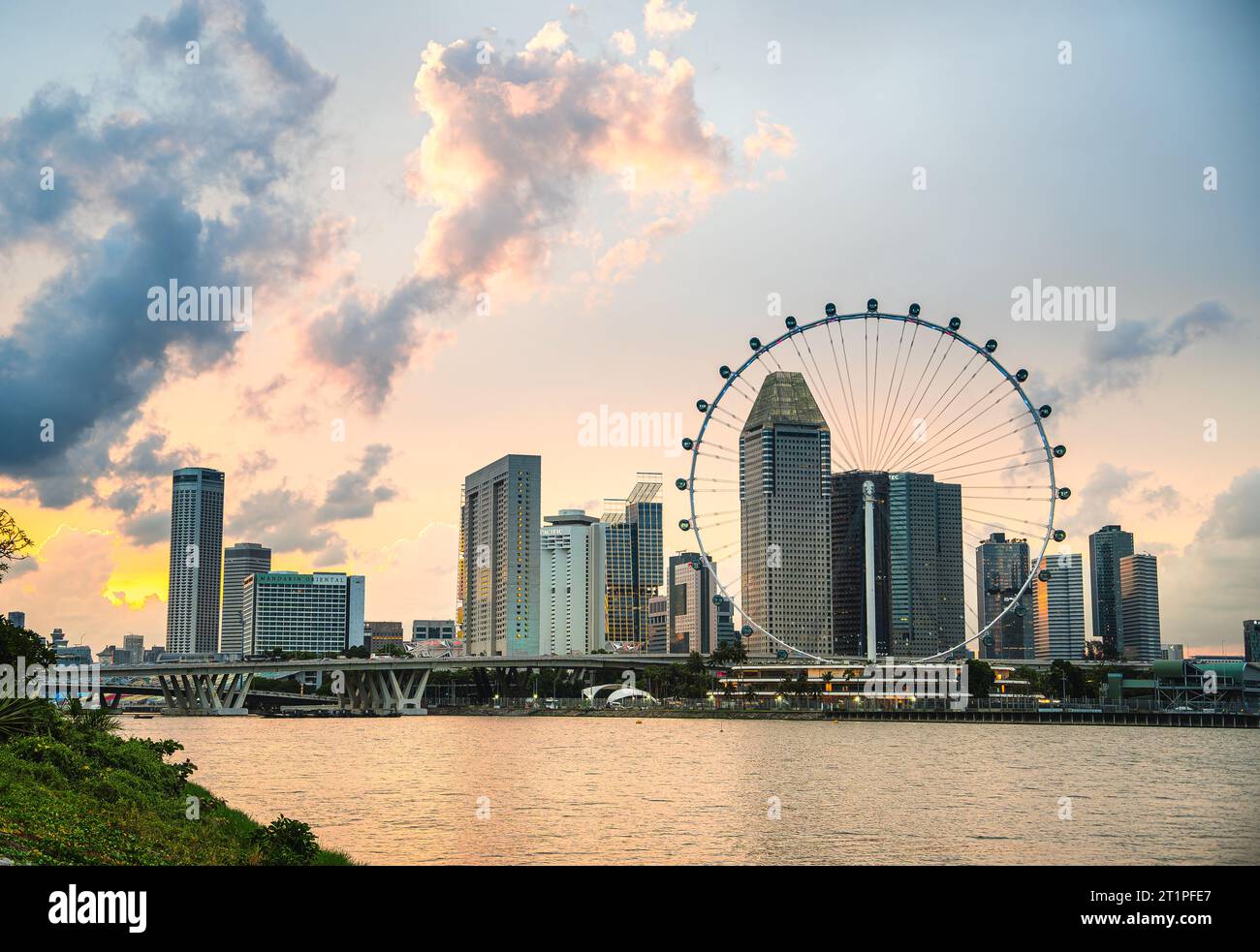 Singapore City Center Landmarks Stock Photo - Alamy