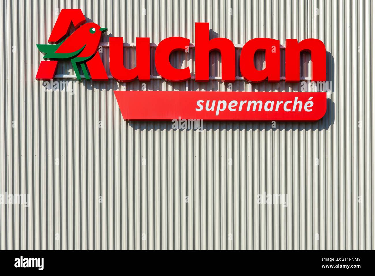 Information Collector - Auchan Hypermarché Leers