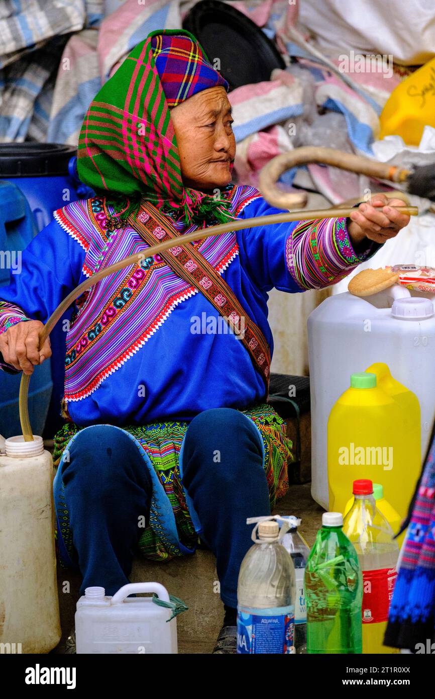 Bac Ha, Vietnam. Sunday Market Scene. Hmong Woman in Traditional Dress ...