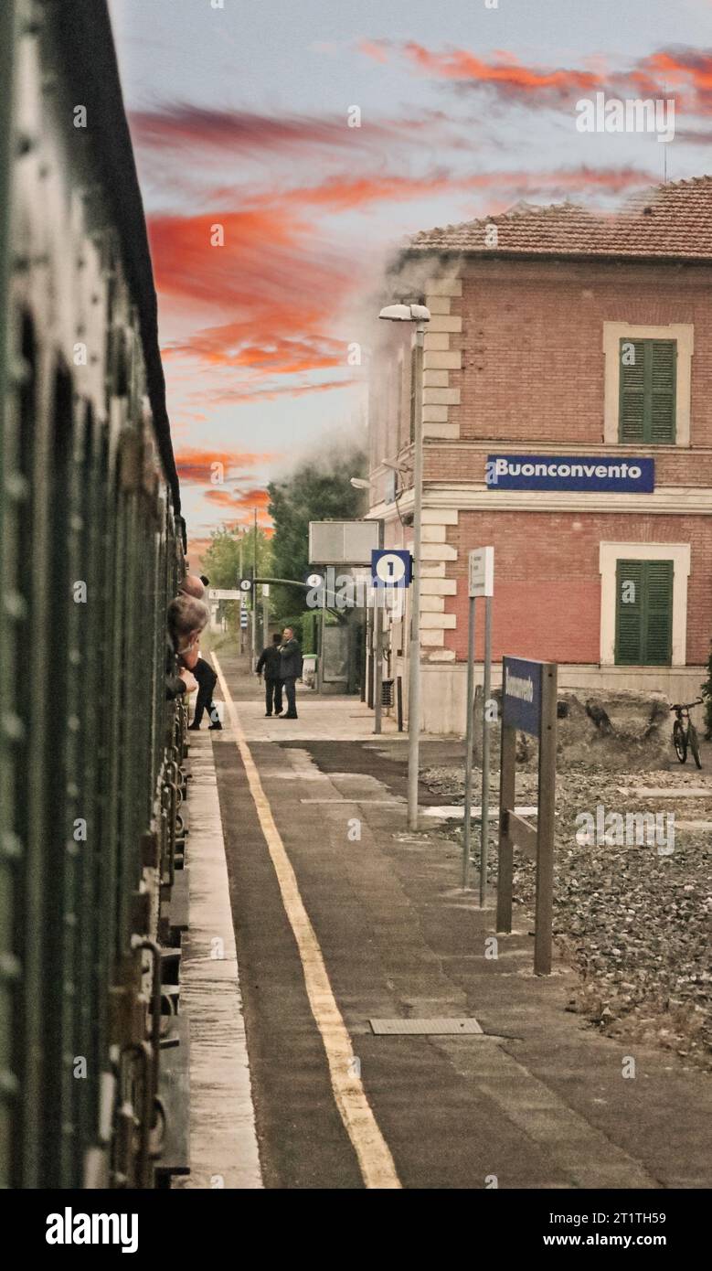 the-historic-train-of-the-val-d-orcia-in-tuscany-italy-stock-photo-alamy