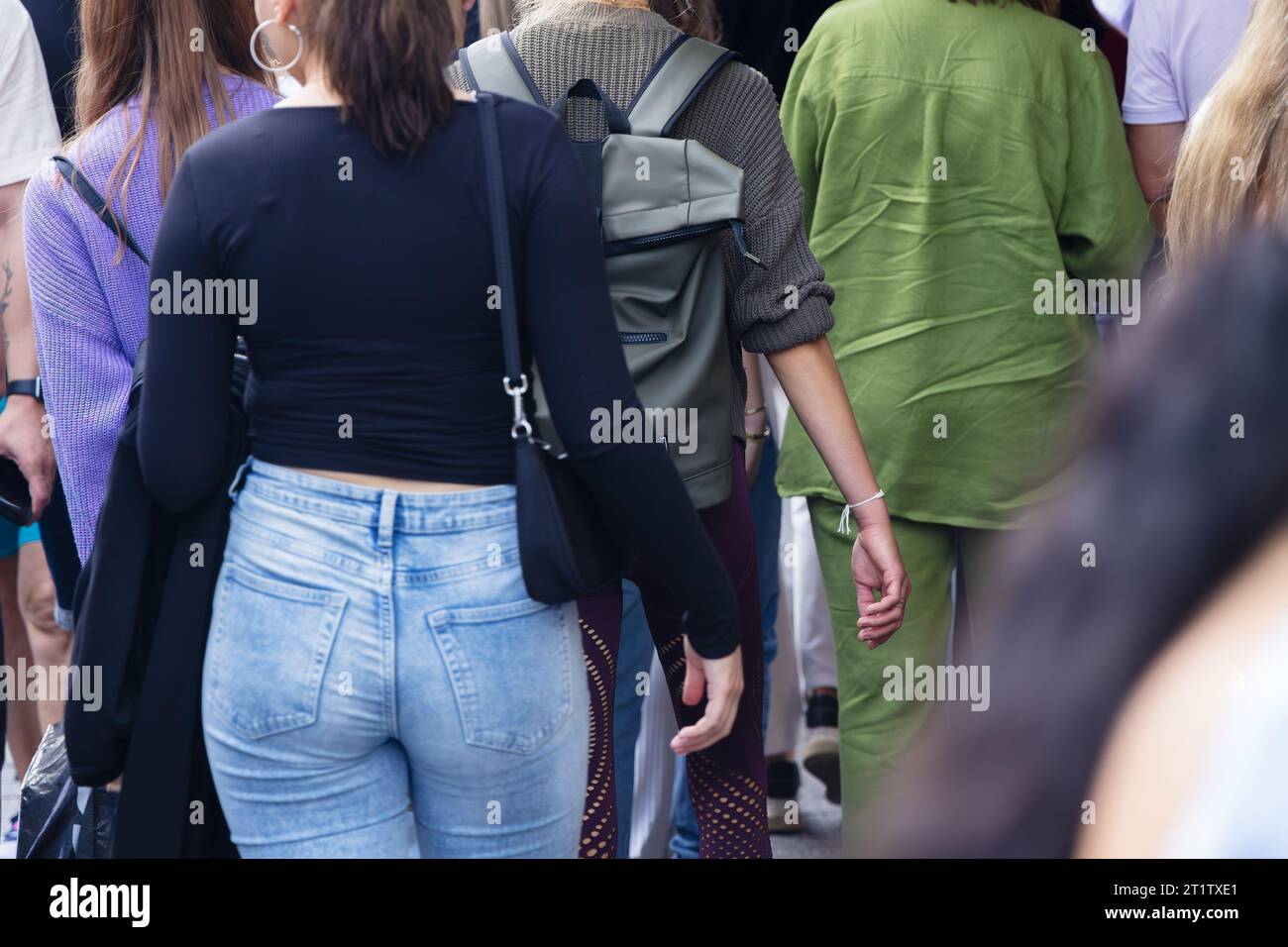 Back view of women hi-res stock photography and images - Alamy