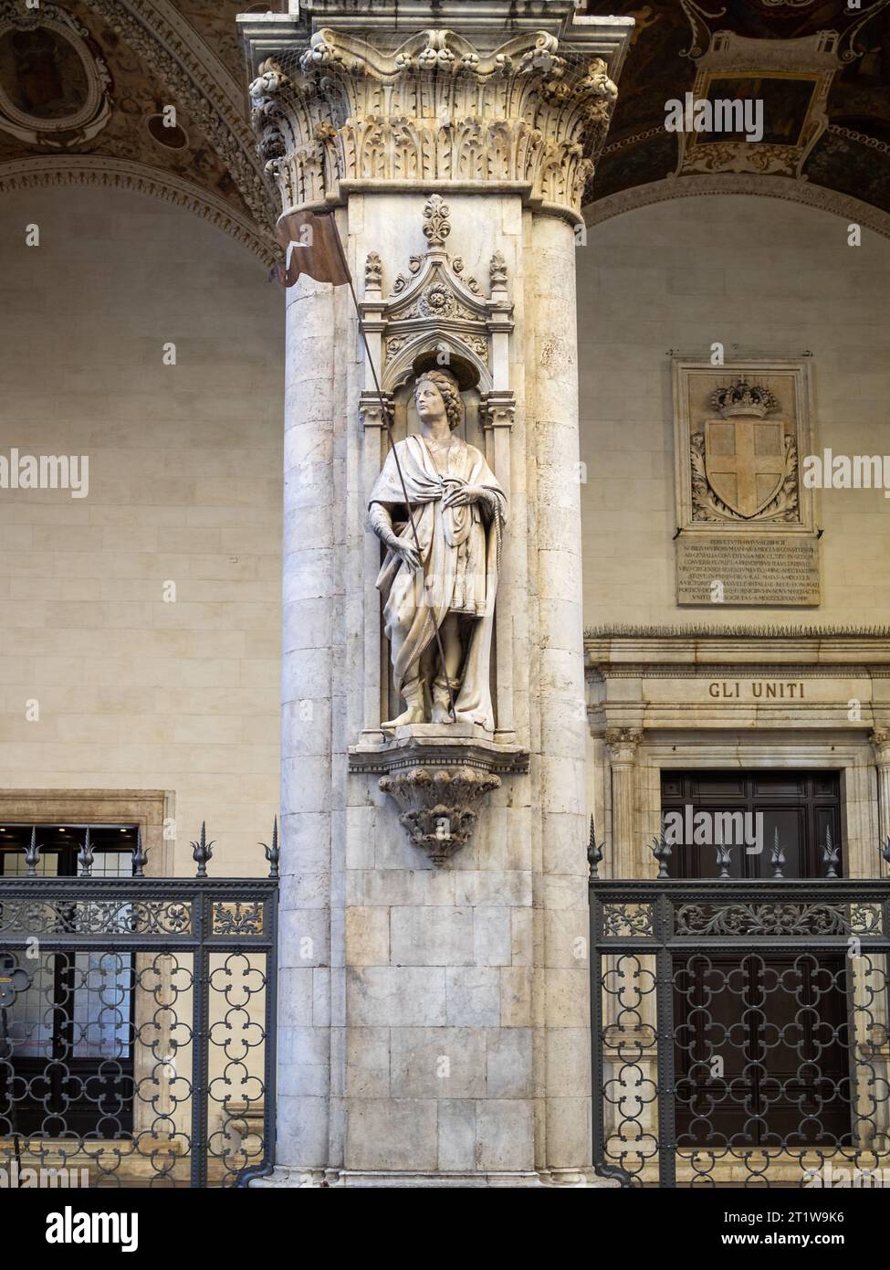 St Ansano statue by Antonio Federighi at Loggia della Mercanzia, Siena ...