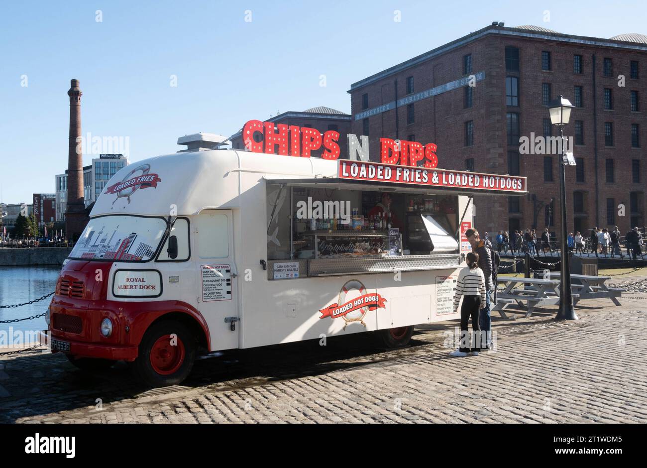 Chips n dips hires stock photography and images Alamy