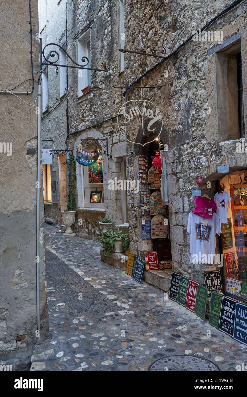 Narrow Roads of Saint-Paul de Vence