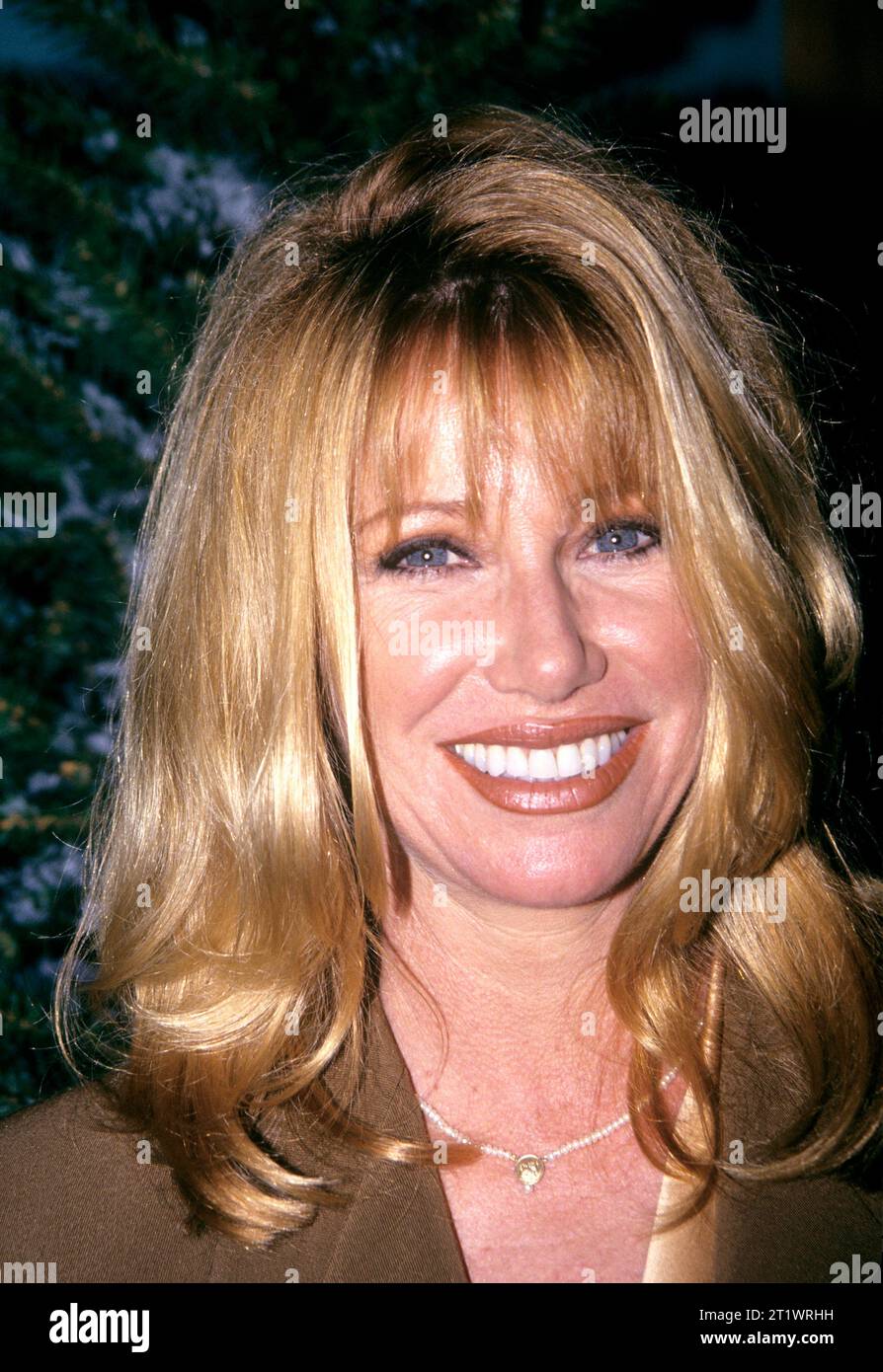 Suzanne Somers pictured at the NATPE Convention at the Miami Convention Center in Miami, Florida on January 27, 1994. Copyright: xJosephxMarzullox/xMediaPunchx Credit: Imago/Alamy Live News Stock Photo