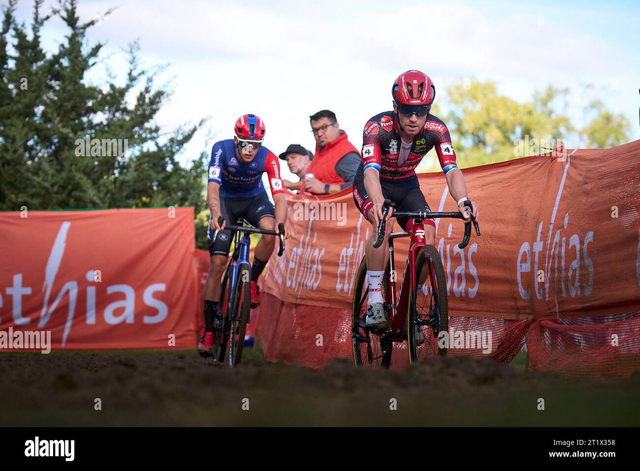 Waterloo, USA. 15th Oct, 2023. Thibau Nys and Eli Iserbyt pictured in