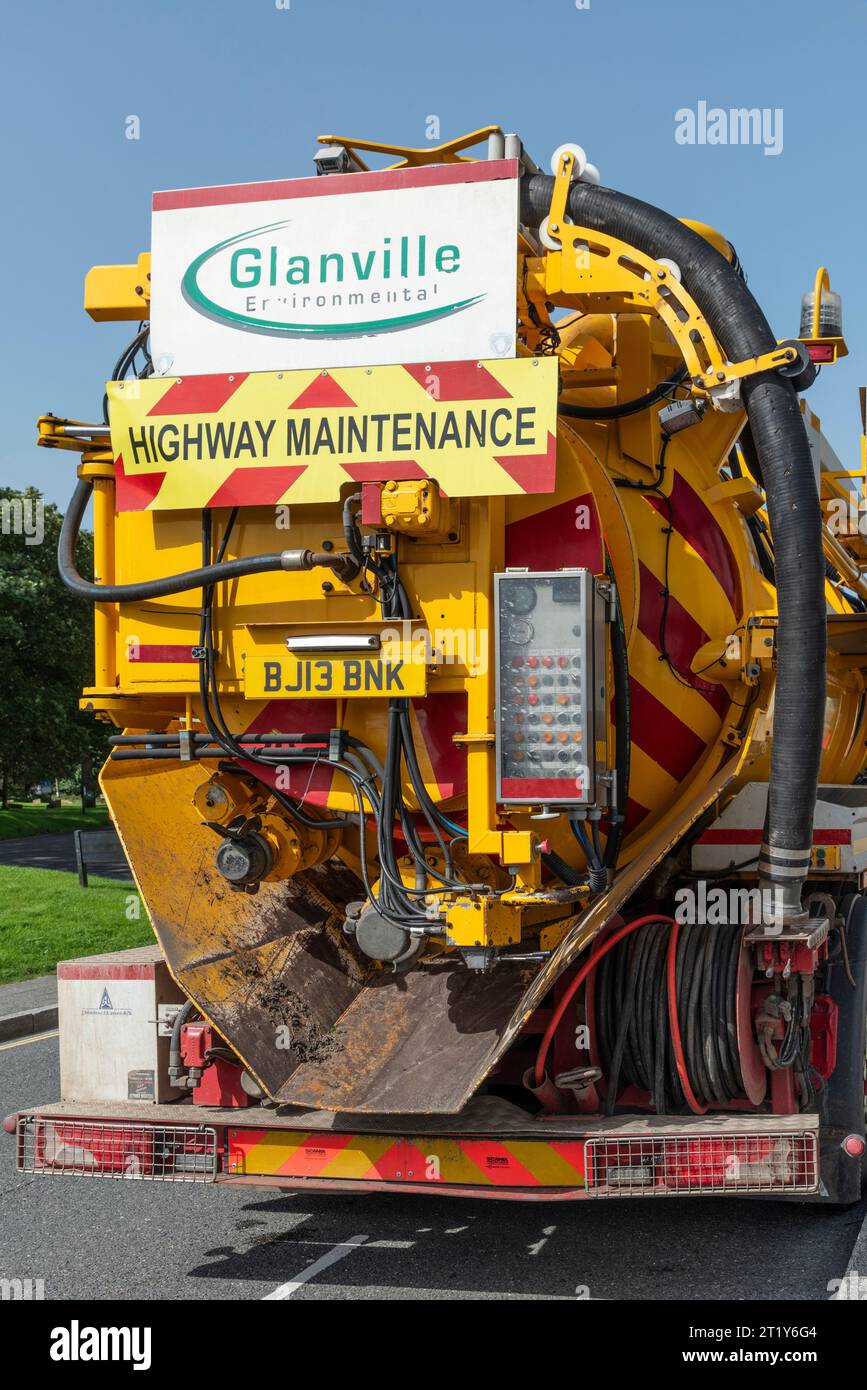 Princetown, Devon, England, UK.  04.09.2023.  Highway maintenance high pressure water jetting truck  for gully emptying and cleansing. Stock Photo