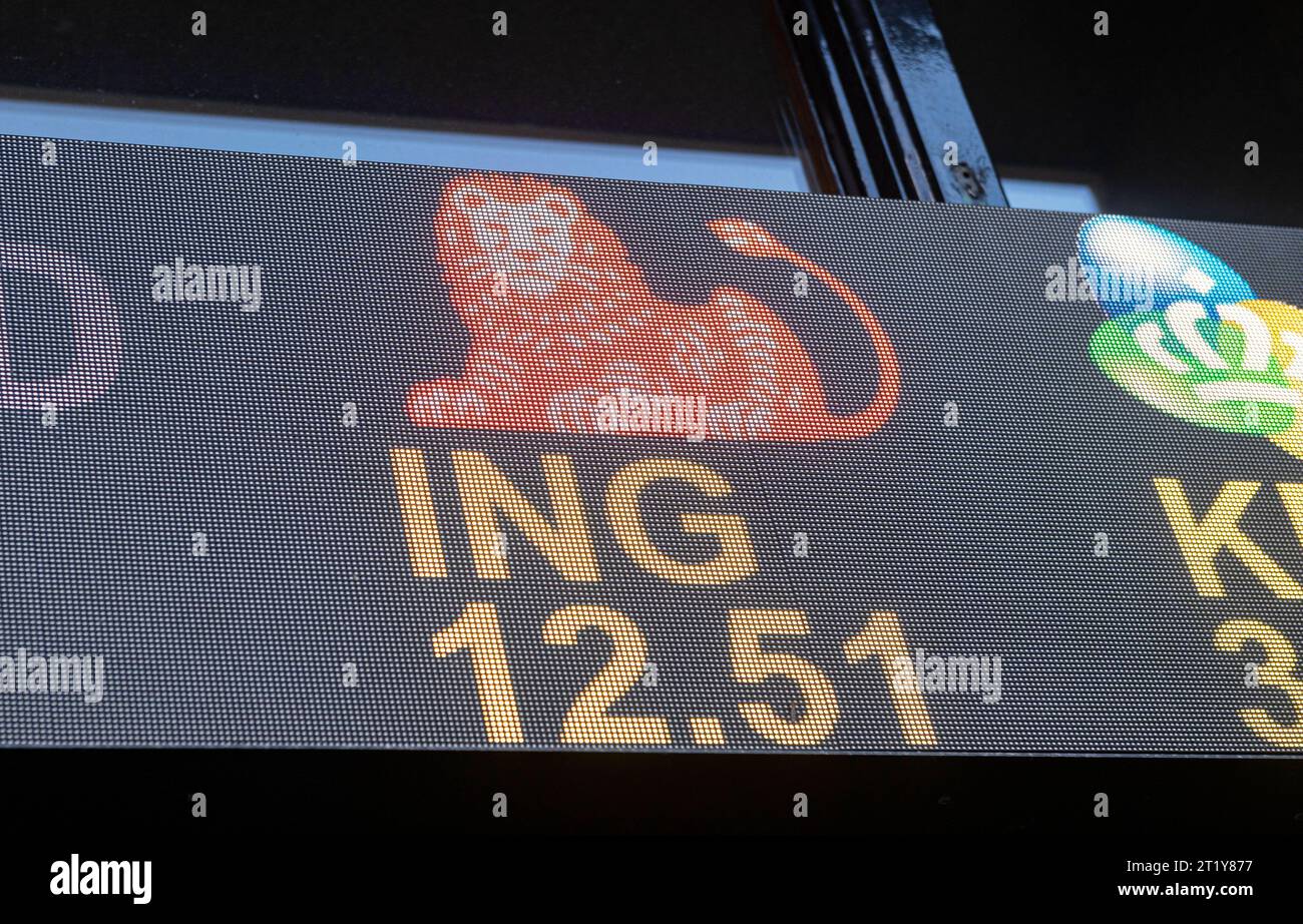Amsterdam The, Netherlands. 15th Oct, 2023. Beursplein 5 Amsterdam Euronext stock exchange aandelenbeurs, considered to be the oldest securities exchanges in the world. LED lamp tickertape shows the price of shares for AEX quoted companies. The price of ING banking group as of Friday 13th October. finance, financial, effectenbeurs, handelsbeurzen, equities, trade, trading, bedrijf, bedrijven, business, logo, bank Credit: Imago/Alamy Live News Stock Photo