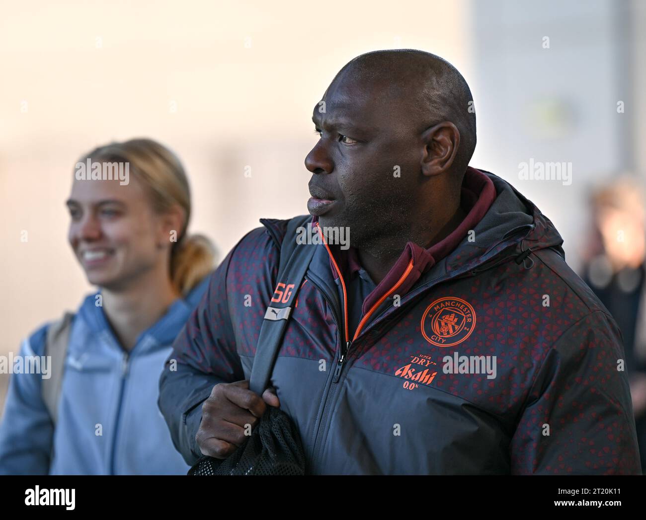 Joie Stadium, Sportcity, Manchester, England. 15th October 2023.  Manchester City coach Shaun Goater arrives with the squad ahead of the match, during Manchester City Women Football Club V Bristol City Women's Football Club at Joie Stadium, in the Barclays Women's Super League/Women’s Super League. (Credit Image: ©Cody Froggatt/Alamy Live News) Stock Photo