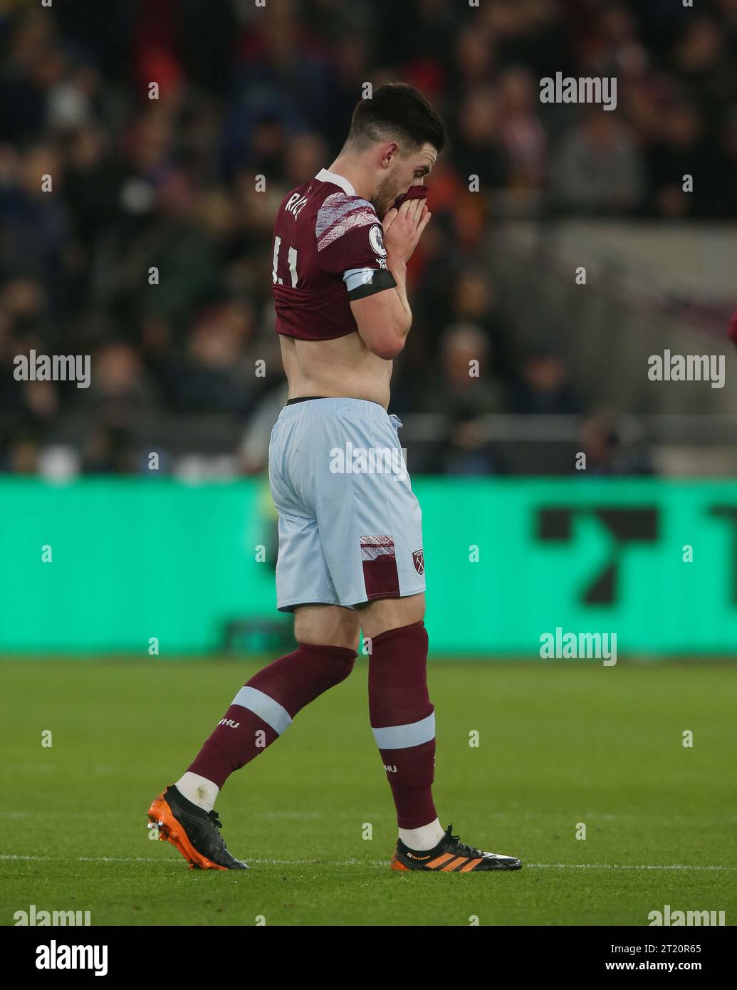 Declan Rice of West Ham United looks disappointed & dejected. - West Ham United v Brentford, Premier League, The London Stadium, London, UK - 30th December 2022 Editorial Use Only - DataCo restrictions apply Stock Photo