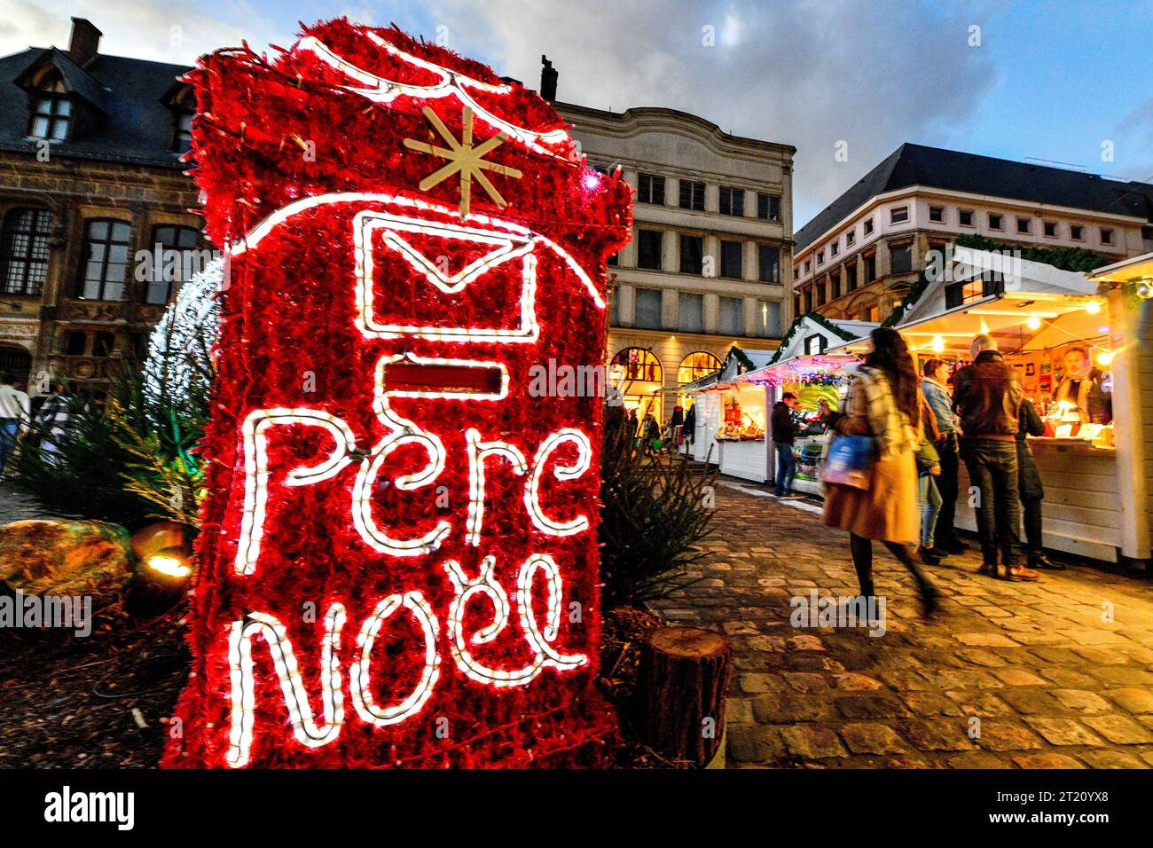 Rouen (north-eastern France): Christmas Market in “place de la Cathedrale square. Santa Claus mailbox Stock Photo