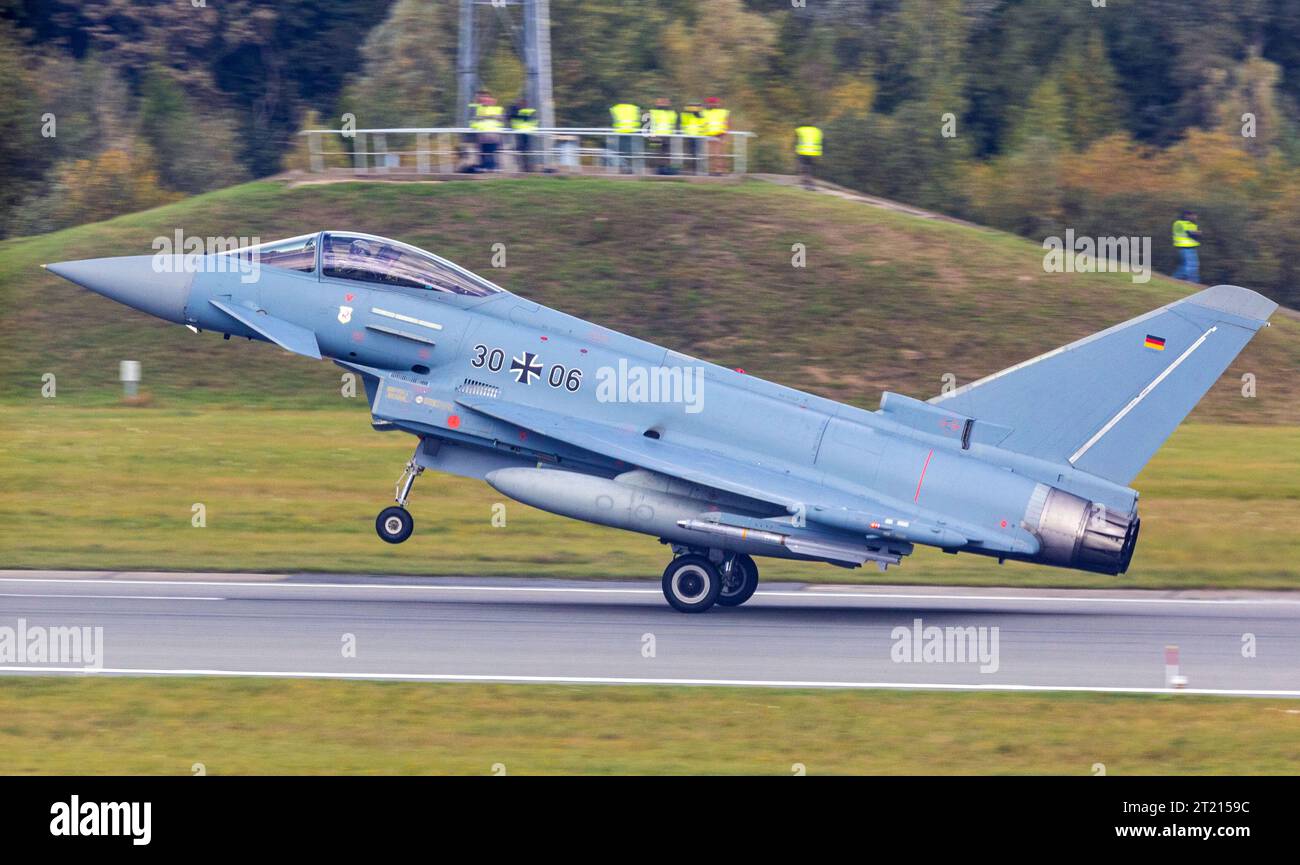 Laage, Germany. 16th Oct, 2023. A Eurofighter fighter aircraft lands at ...