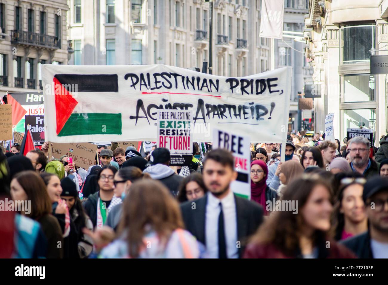 People take part in a demonstration in support of Palestine on October 14, 2023 in London, England Stock Photo