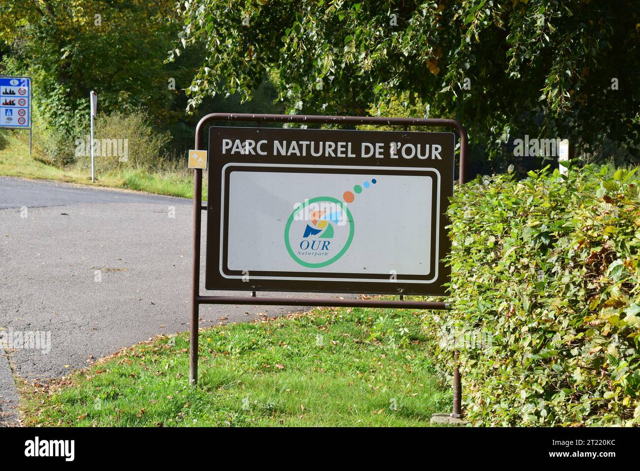 Parc Eng Sign Naturel border hi-res stock photography and images - Alamy