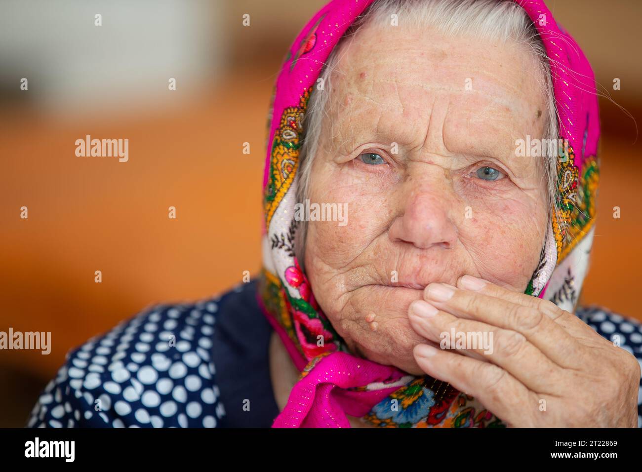 Old russian peasant woman hi-res stock photography and images - Alamy