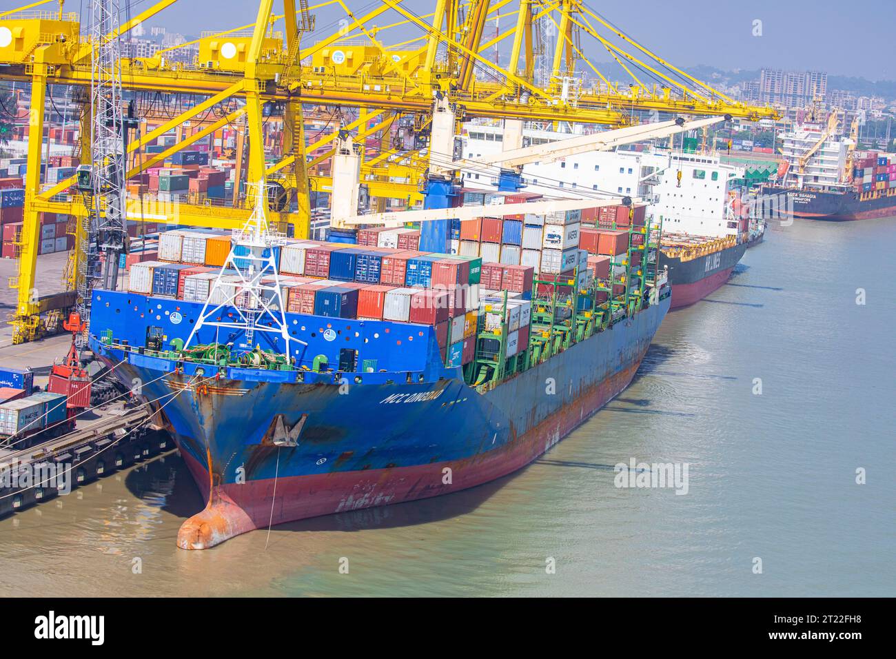 Aerial view of Chittagong Port. It is the main seaport of Bangladesh. Located in Bangladesh's port city of Chittagong and on the banks of the Karnaphu Stock Photo