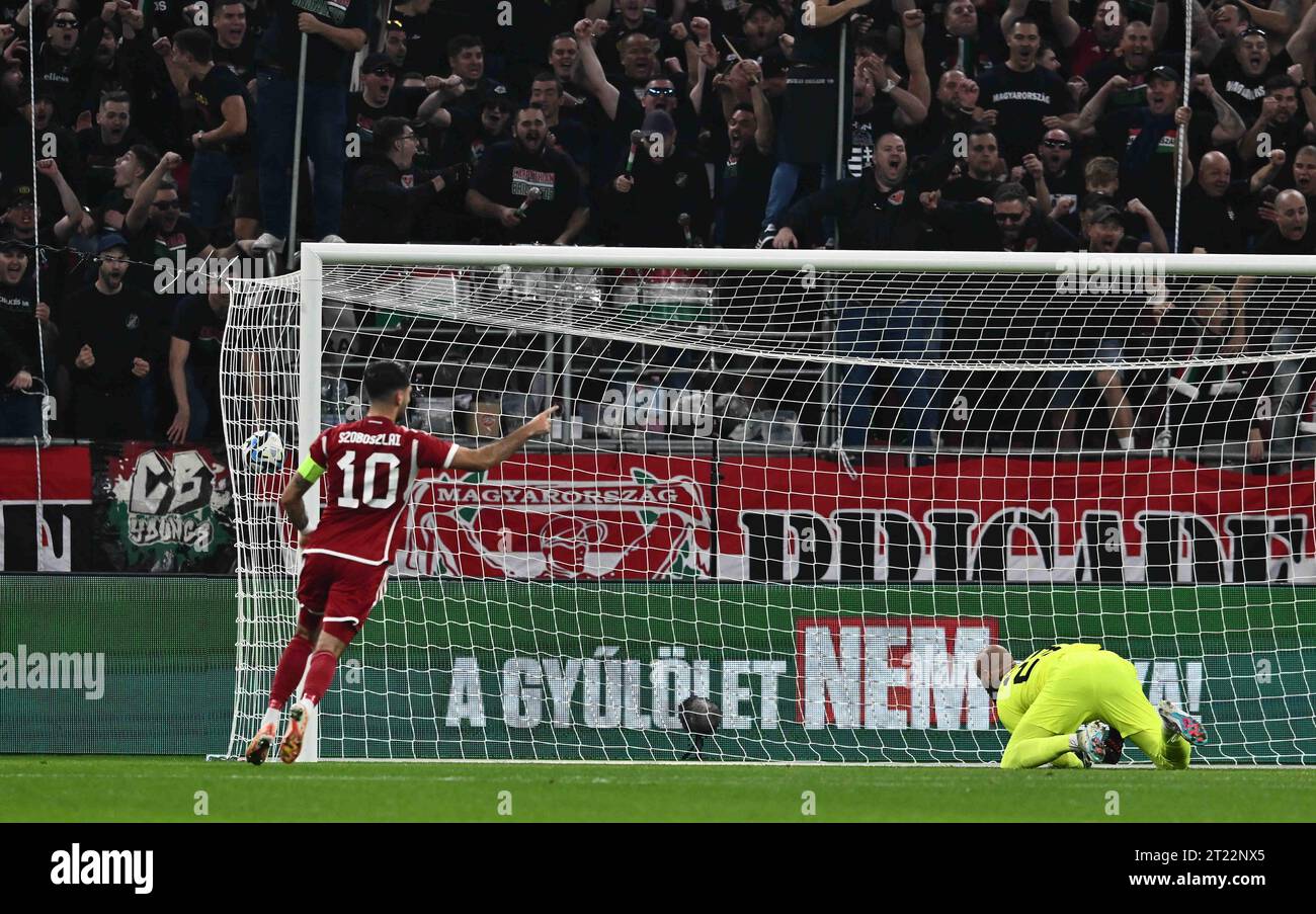 Barnabas Varga of Ferencvarosi TC shoots on goal beside Marcelina News  Photo - Getty Images