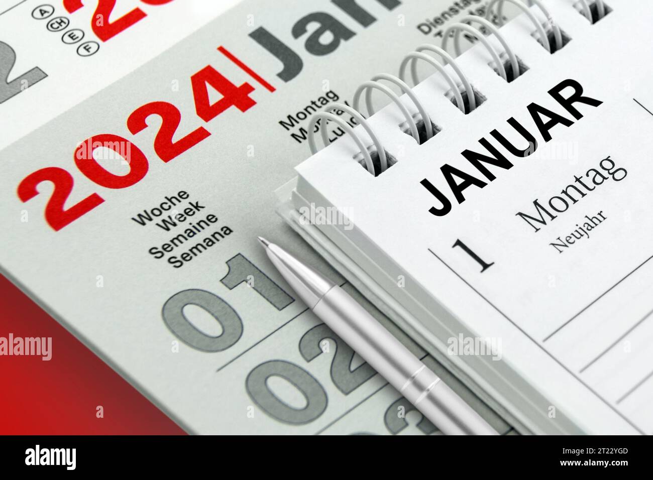 Deutscher Kalender 1. Januar 2024 Montag Stock Photo - Alamy, image size:1300x956