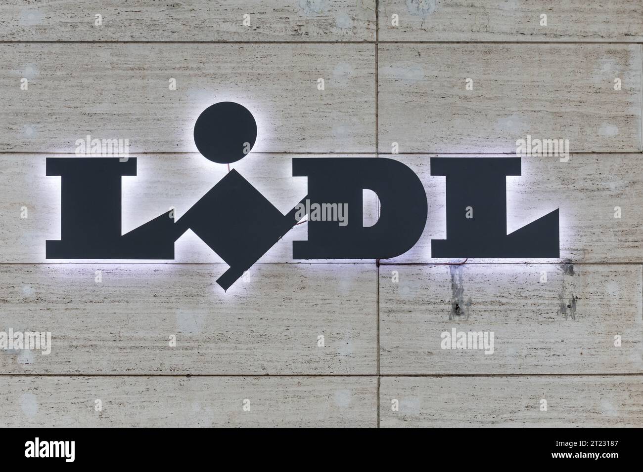 Lidl supermarket sign, Lidl logo Stock Photo