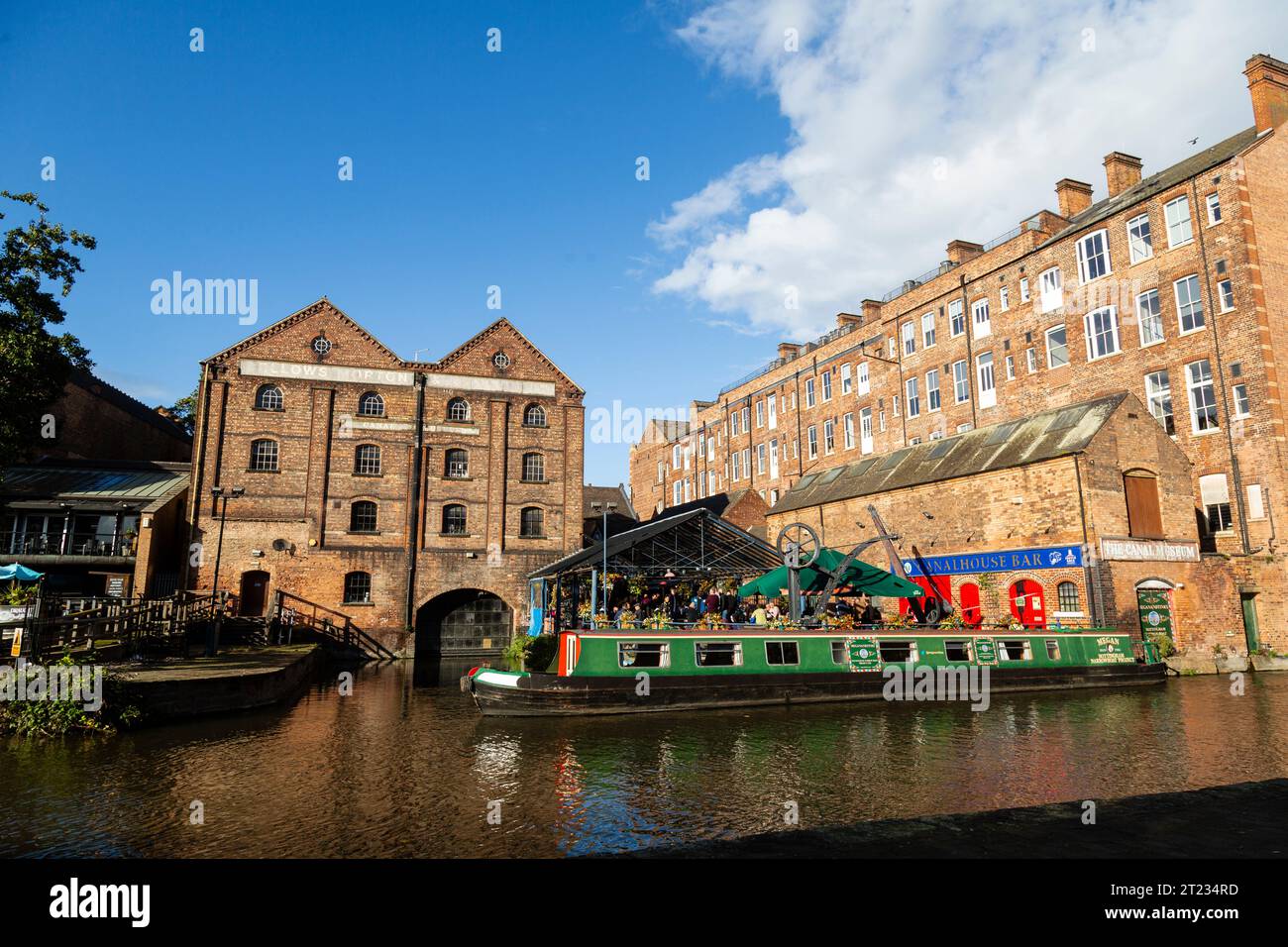 Canalside buildings, Nottingham and Beeston Canal, Nottingham city centre Stock Photo