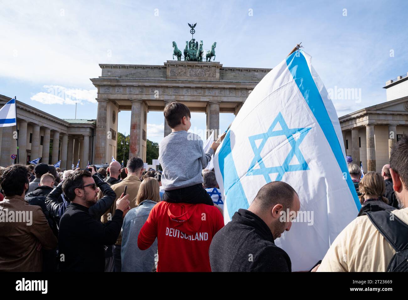 08.10.2023, Berlin, Germany, Europe - Over 2,000 people responded to call by German-Israeli Society of Berlin and Brandenburg to pro-Israeli protest. Stock Photo
