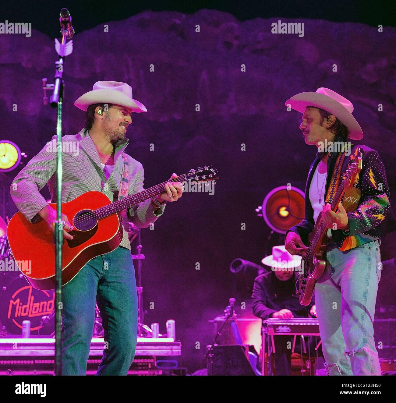 October 14, 2023, Morrison, Colorado, USA: MARK WYSTRACH & CAMERON DUDDY of MIDLAND perform to a sold out crowd tonight at Red Rocks Amphitheater in Morrison, CO. (Credit Image: © Hector Acevedo/ZUMA Press Wire) EDITORIAL USAGE ONLY! Not for Commercial USAGE! Stock Photo