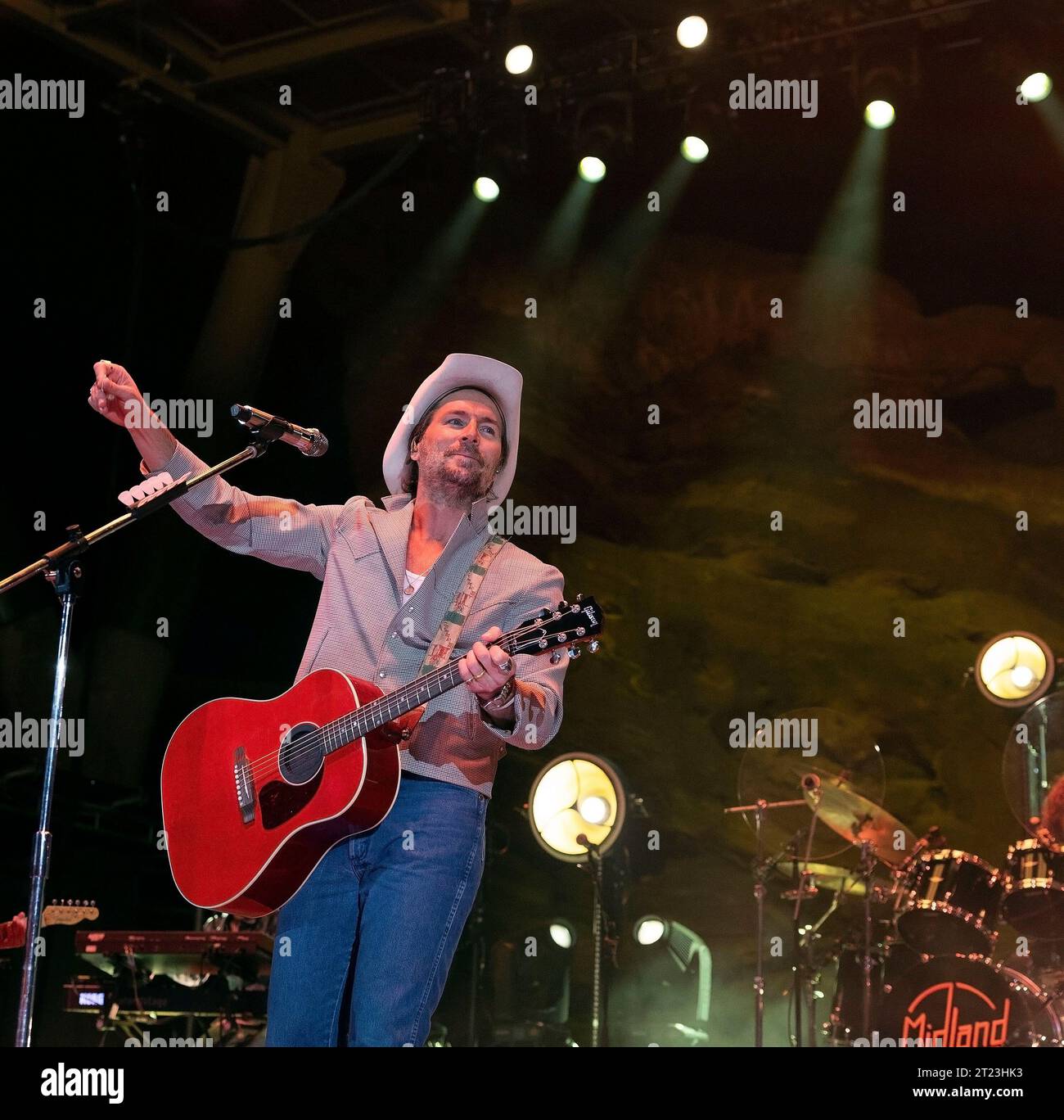 October 14, 2023, Morrison, Colorado, USA: MARK WYSTRACH of MIDLAND performs to a sold out crowd tonight at Red Rocks Amphitheater in Morrison, CO. (Credit Image: © Hector Acevedo/ZUMA Press Wire) EDITORIAL USAGE ONLY! Not for Commercial USAGE! Stock Photo