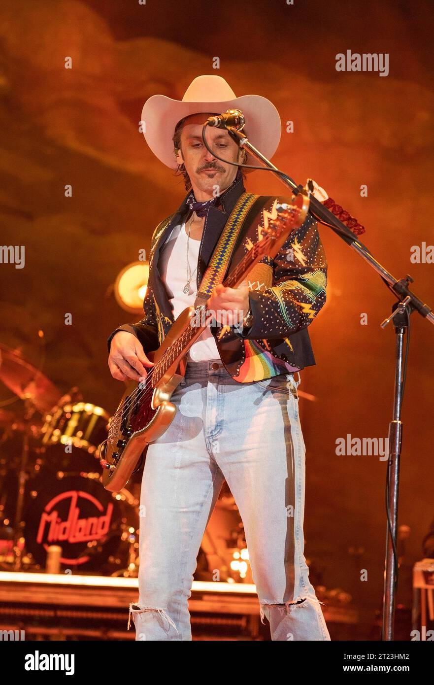 October 14, 2023, Morrison, Colorado, USA: CAMERON DUDDY of MIDLAND performs to a sold out crowd tonight at Red Rocks Amphitheater in Morrison, CO. (Credit Image: © Hector Acevedo/ZUMA Press Wire) EDITORIAL USAGE ONLY! Not for Commercial USAGE! Stock Photo