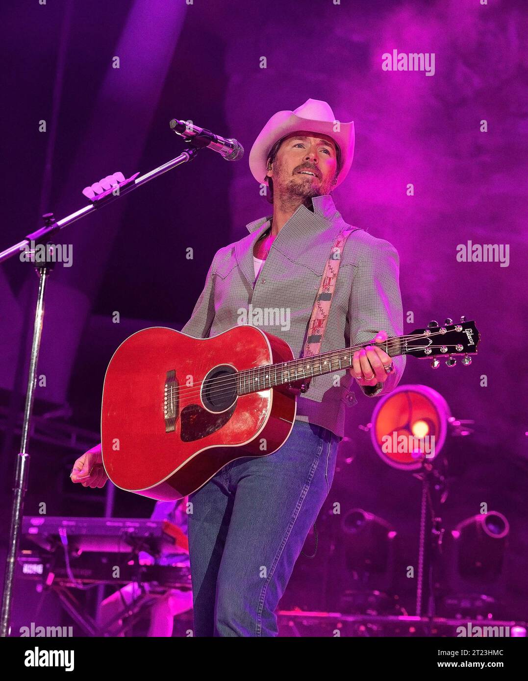 October 14, 2023, Morrison, Colorado, USA: MARK WYSTRACH of MIDLAND performs to a sold out crowd tonight at Red Rocks Amphitheater in Morrison, CO. (Credit Image: © Hector Acevedo/ZUMA Press Wire) EDITORIAL USAGE ONLY! Not for Commercial USAGE! Stock Photo