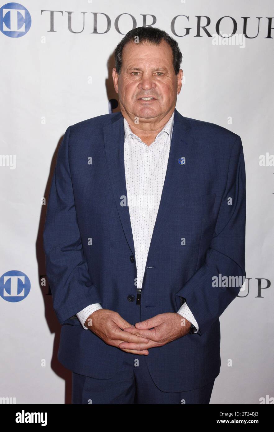 New York, NY, USA. 16th Oct, 2023. Mike Eruzione at The Buoniconti Fund to Cure ParalysisÕ 38th Annual Great Sports Legends Dinner at the Marriott Marquis in New York City on October 16, 2023. Credit: Mpi099/Media Punch/Alamy Live News Stock Photo