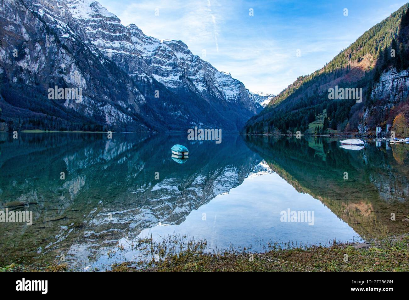 Mountain reflections in Lake Klontal (Klontalersee), Switzerland Stock Photo