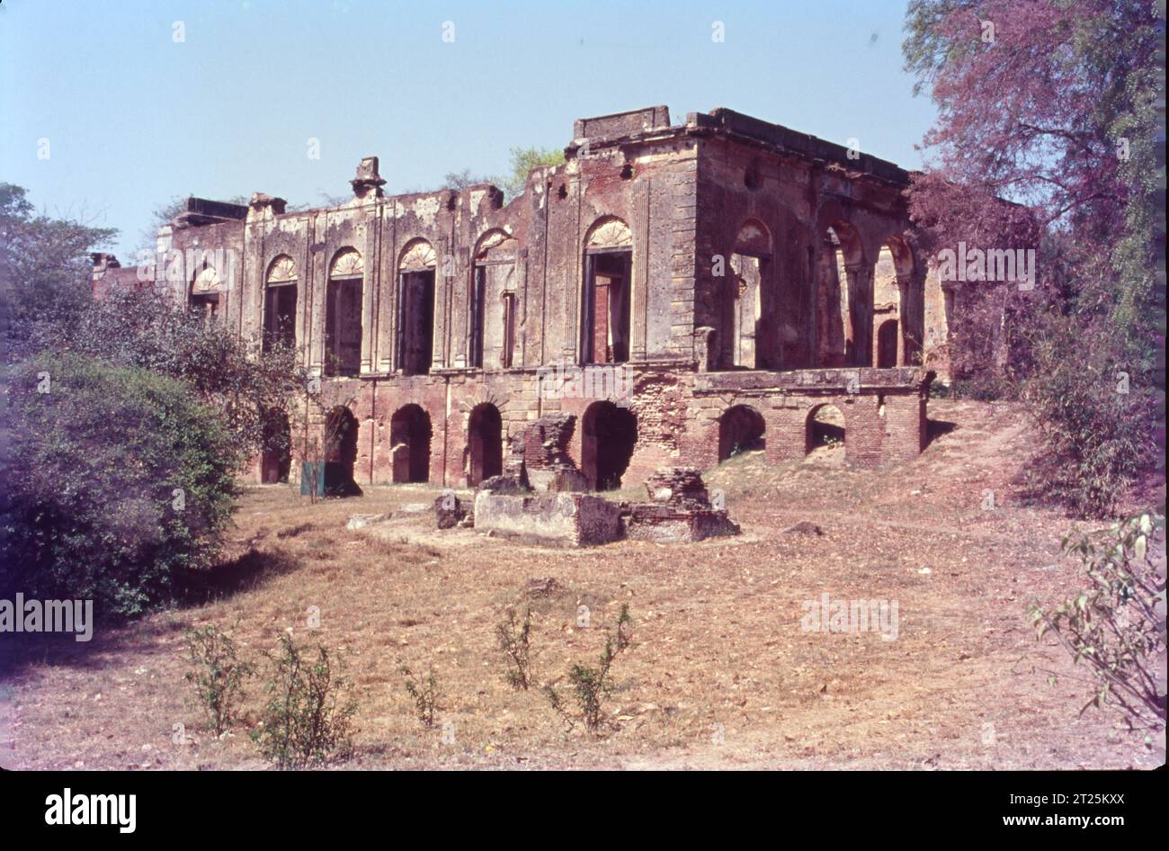 The Lucknow Residency is a witness of the First war of Independence in 1857. Lying to south of Gomti river its roofless buildings and smashed walls sprawling in a vast area of 33 acres stands witness to one of the most memorable siege of this British stronghold by the Avadh forces in 1857. Stock Photo