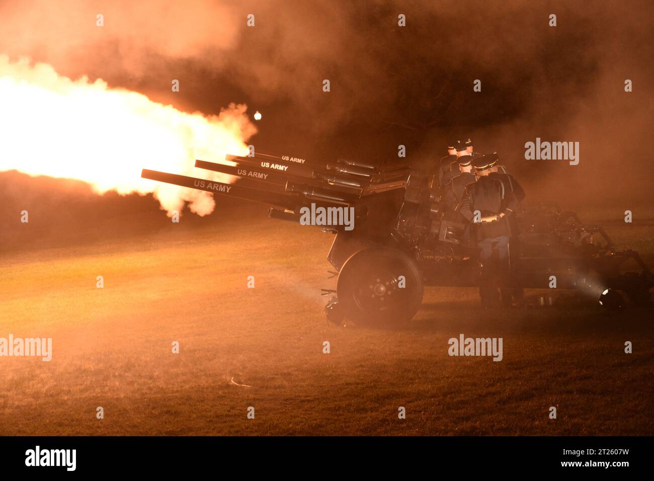 The World War 2 Anti-tank cannons with 75mm Howitzer shells manned by the Presidential Salute Battery Stock Photo