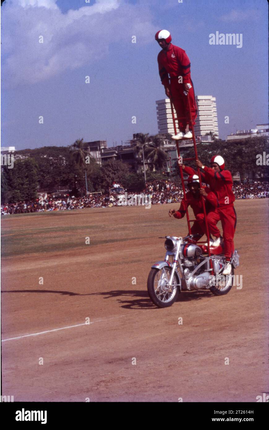 The stunning acrobatic displays were performed by a corps of "DARE