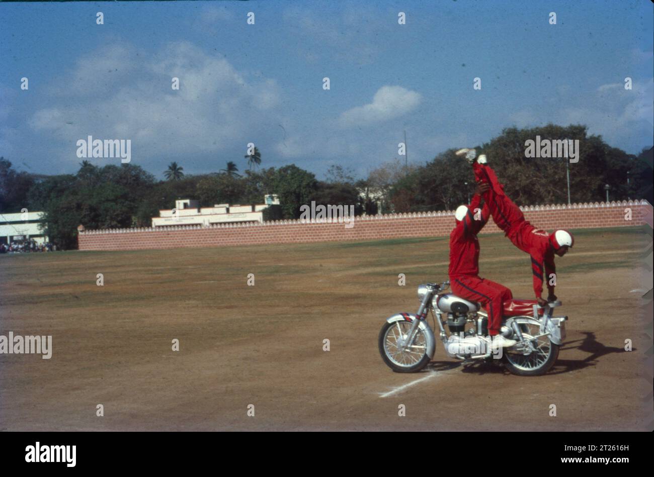 The stunning acrobatic displays were performed by a corps of "DARE