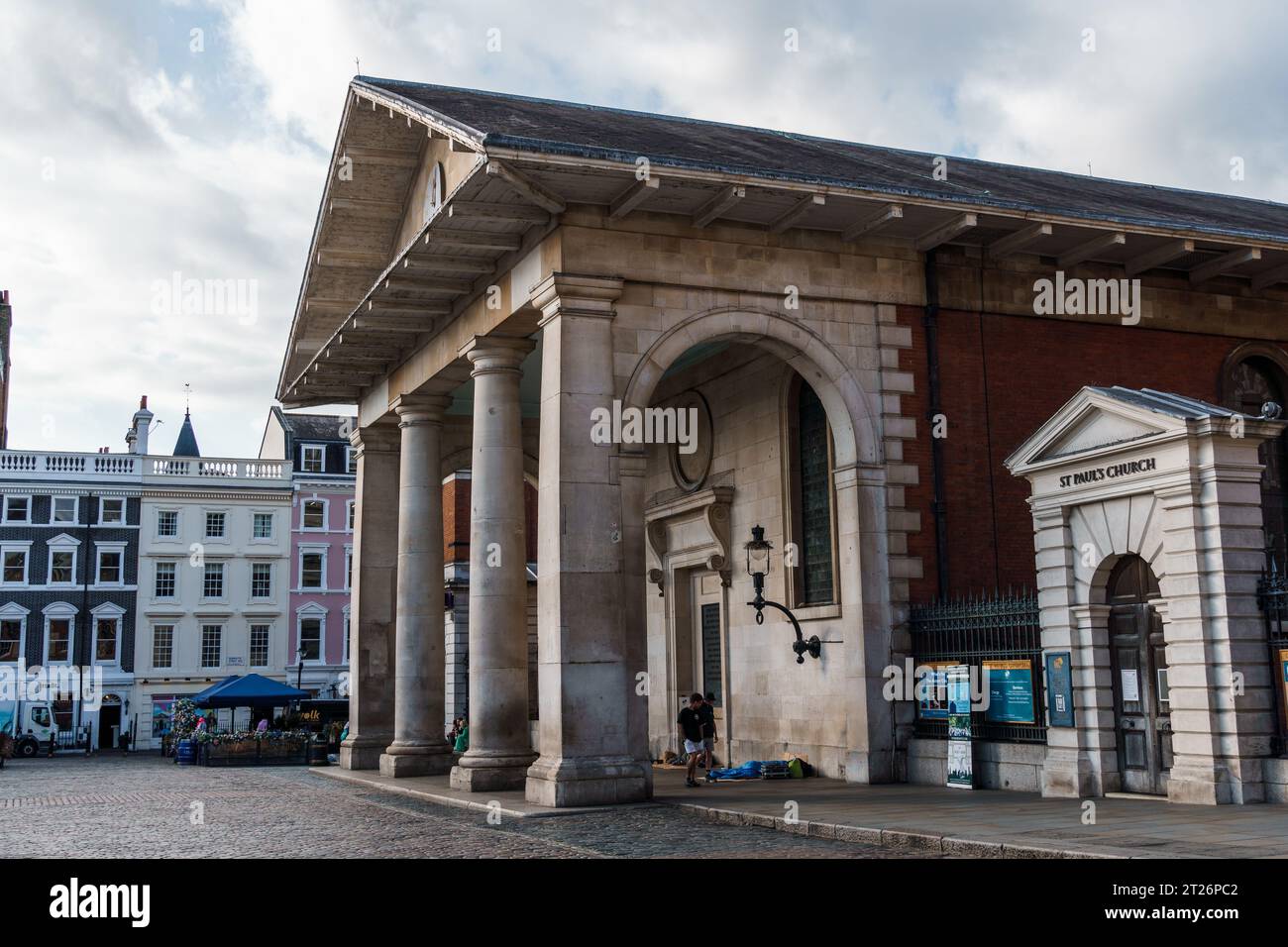 LONDON, UK - August 25, 2023: St Pauls Church Covent Garden. Located in the West End of London, Covent Garden is renowned for its luxury fashion and b Stock Photo